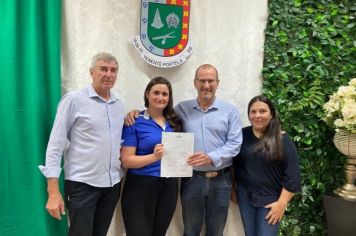 Foto - POSSE DE  21 NOVOS SERVIDORES MUNICIPAIS