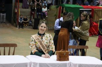 Foto - Semana Farroupilha: Sessão Solene e escolha das Prendas e Peões do 11º Acampamento Farroupilha