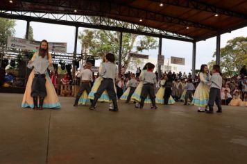 Foto - ACAMPAMENTO FARROUPILHA - APRESENTAÇÃO DE INVERNADAS