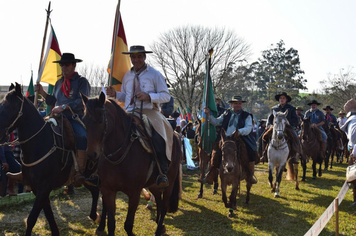 Foto - 72º Distribuição Chama Crioula 2019 - Parque Aguas do Moconá