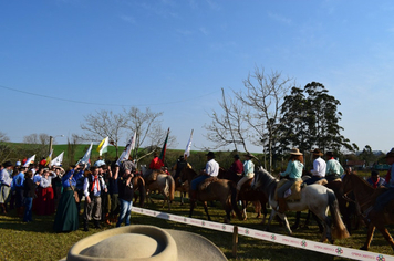 Foto - 72º Distribuição Chama Crioula 2019 - Parque Aguas do Moconá