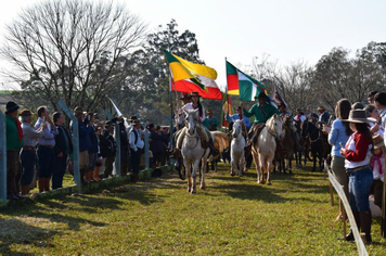 Foto - 72º Distribuição Chama Crioula 2019 - Parque Aguas do Moconá