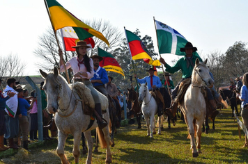 Foto - 72º Distribuição Chama Crioula 2019 - Parque Aguas do Moconá