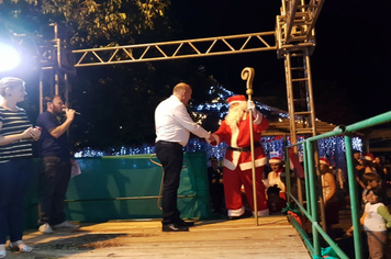 Foto - Fotos da Abertura do Natal 2017 - Praça do Índio