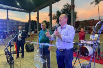 Foto - NATAL EM JESUS ABRIU AS FESTIVIDADES NATALINAS DE TENENTE PORTELA