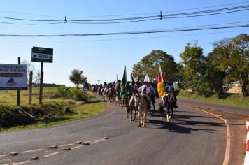 Foto - CAVALGADA  TENENTE MÁRIO PORTELA  FAGUNDES