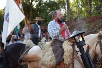 Foto - CAVALGADA  TENENTE MÁRIO PORTELA  FAGUNDES