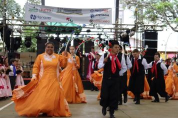 Foto - ACAMPAMENTO FARROUPILHA - APRESENTAÇÃO DE INVERNADAS