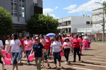 Foto - DESFILE DAS PODEROSAS