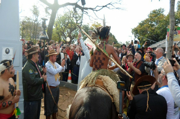 Foto - 72º Acendimento da Chama Crioula 2019