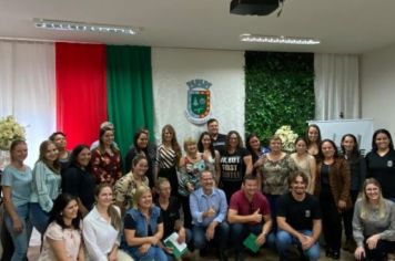 Foto - POSSE DE  21 NOVOS SERVIDORES MUNICIPAIS