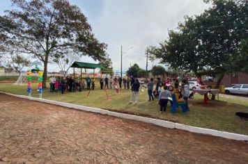 Foto - INAUGURAÇÃO PRACINHA INFANTIL - BAIRRO RUBINO MARRONI