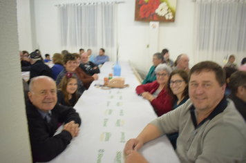 Foto - 7º Jantar Comemorativo ao Aniversário do Município /  Escolas Municipais Arcelino S. Bueno e Tenente Portela