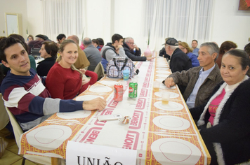 Foto - 7º Jantar Comemorativo ao Aniversário do Município /  Escolas Municipais Arcelino S. Bueno e Tenente Portela