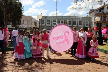 Foto - DESFILE DAS PODEROSAS