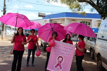 Foto - DESFILE DAS PODEROSAS