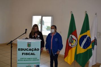 Foto - PREMIAÇÃO DO CONCURSO DE EDUCAÇÃO FISCAL