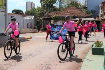 Foto - DESFILE DAS PODEROSAS