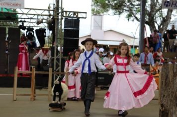 Foto - ACAMPAMENTO FARROUPILHA - APRESENTAÇÃO DE INVERNADAS