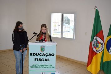 Foto - PREMIAÇÃO DO CONCURSO DE EDUCAÇÃO FISCAL