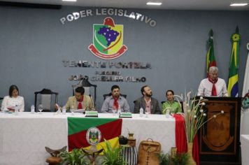 Foto - Semana Farroupilha: Sessão Solene e escolha das Prendas e Peões do 11º Acampamento Farroupilha