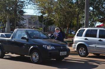 Foto - Abertura da Semana do Meio Ambiente com caminhada pelas ruas da cidade