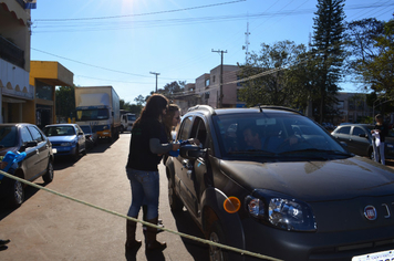 Foto - Abertura da Semana do Meio Ambiente com caminhada pelas ruas da cidade