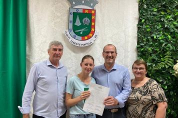 Foto - POSSE DE  21 NOVOS SERVIDORES MUNICIPAIS