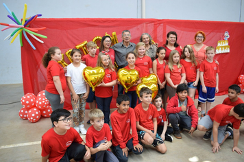 Foto - Aniversário 18 Anos - Escola Municipal Ayrton Senna