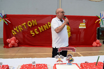 Foto - Aniversário 18 Anos - Escola Municipal Ayrton Senna