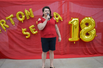 Foto - Aniversário 18 Anos - Escola Municipal Ayrton Senna