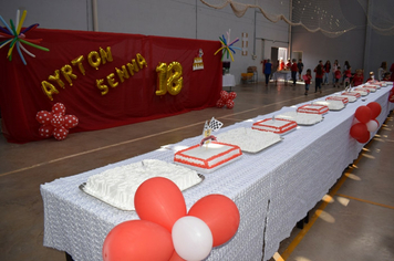 Foto - Aniversário 18 Anos - Escola Municipal Ayrton Senna