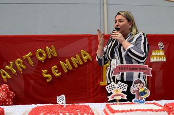 Foto - Aniversário 18 Anos - Escola Municipal Ayrton Senna