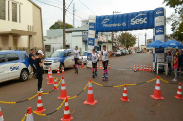 Foto - 6ª Corrida Rústica SESC Tenente Portela/ 64 anos