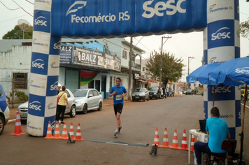 Foto - 6ª Corrida Rústica SESC Tenente Portela/ 64 anos