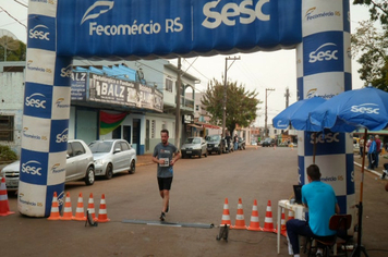 Foto - 6ª Corrida Rústica SESC Tenente Portela/ 64 anos