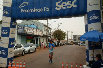 Foto - 6ª Corrida Rústica SESC Tenente Portela/ 64 anos