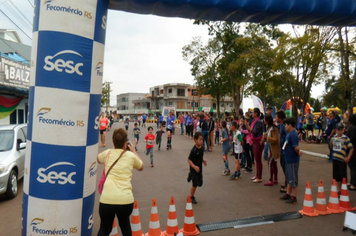 Foto - 6ª Corrida Rústica SESC Tenente Portela/ 64 anos