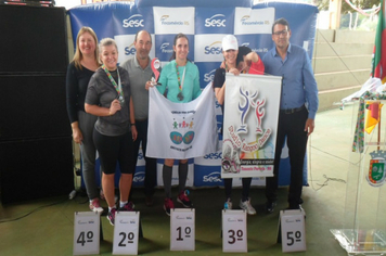 Foto - 6ª Corrida Rústica SESC Tenente Portela/ 64 anos