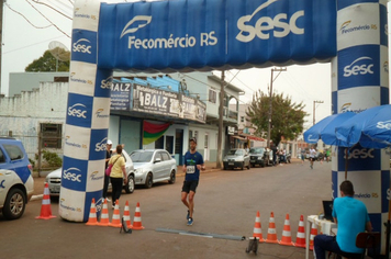 Foto - 6ª Corrida Rústica SESC Tenente Portela/ 64 anos