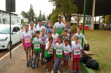 Foto - 6ª Corrida Rústica SESC Tenente Portela/ 64 anos