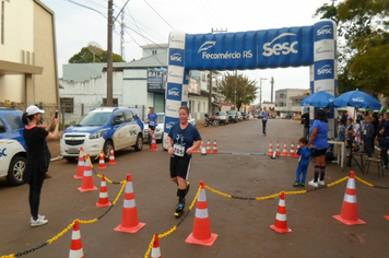 Foto - 6ª Corrida Rústica SESC Tenente Portela/ 64 anos