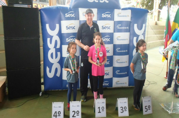 Foto - 6ª Corrida Rústica SESC Tenente Portela/ 64 anos
