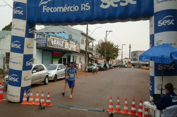 Foto - 6ª Corrida Rústica SESC Tenente Portela/ 64 anos