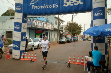 Foto - 6ª Corrida Rústica SESC Tenente Portela/ 64 anos