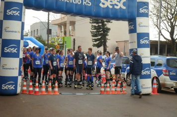 Foto - 6ª Corrida Rústica SESC Tenente Portela/ 64 anos