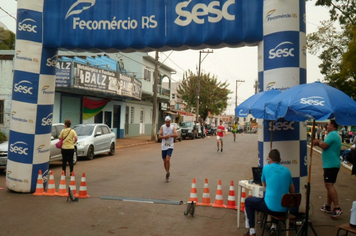 Foto - 6ª Corrida Rústica SESC Tenente Portela/ 64 anos