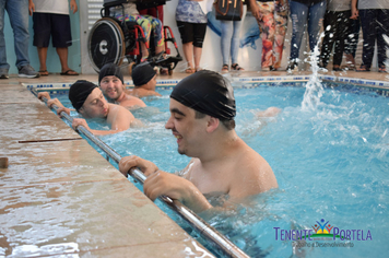 Foto - Apae de Tenente Portela  inaugura Piscina Terapêutica