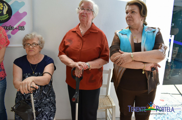 Foto - Apae de Tenente Portela  inaugura Piscina Terapêutica