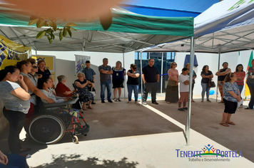 Foto - Apae de Tenente Portela  inaugura Piscina Terapêutica